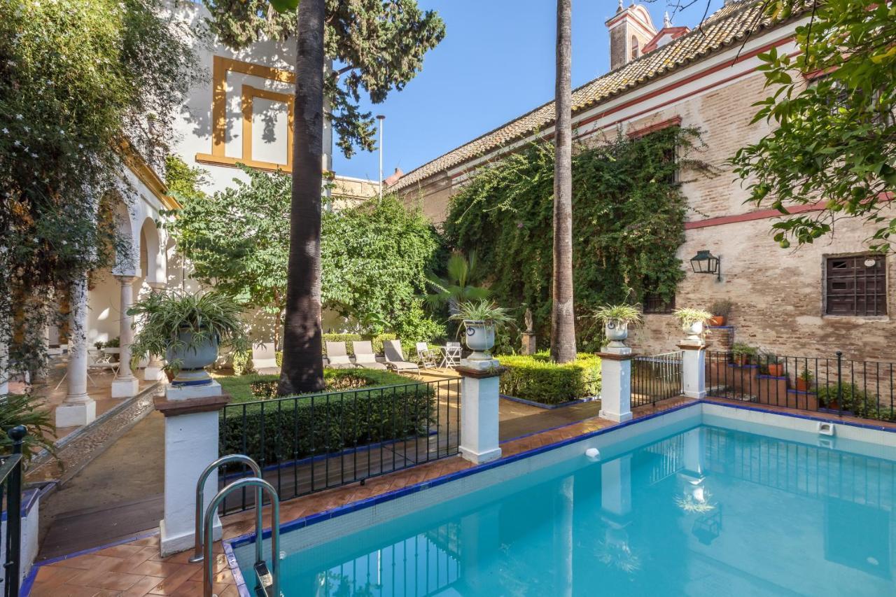Villa Elvira, Exclusive Pool And Gardens In The Heart Of Sevilla Eksteriør billede