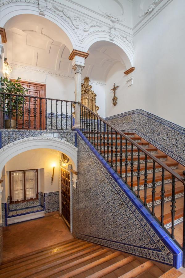 Villa Elvira, Exclusive Pool And Gardens In The Heart Of Sevilla Eksteriør billede