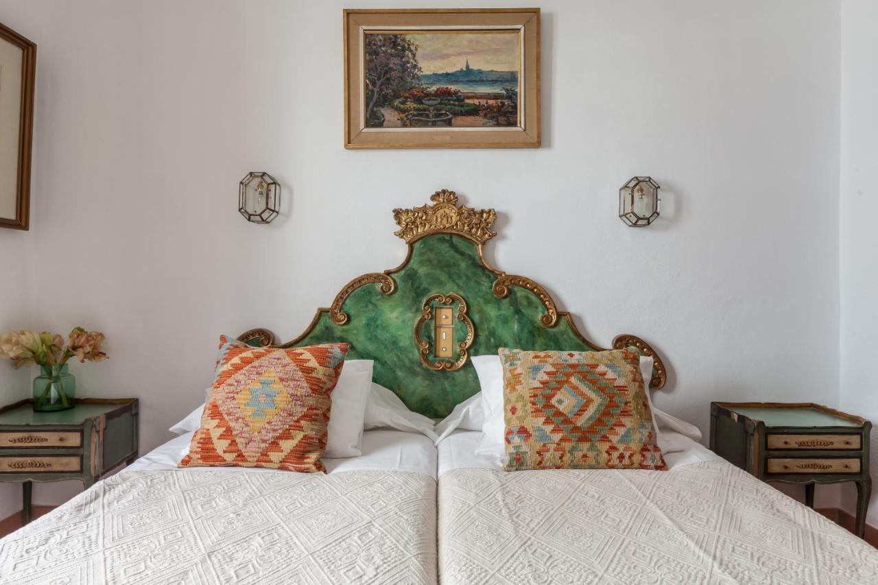 Villa Elvira, Exclusive Pool And Gardens In The Heart Of Sevilla Eksteriør billede