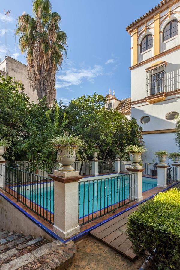 Villa Elvira, Exclusive Pool And Gardens In The Heart Of Sevilla Eksteriør billede